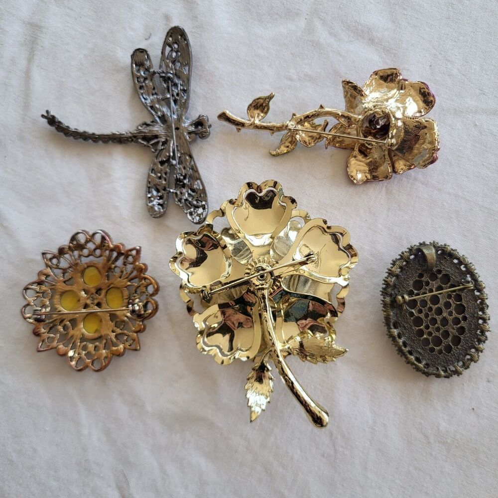 Brooch Pin Lot Floral Cameo Sparkle Rhinestone Crystal Rose Dragonfly Goldtone - Picture 2 of 8